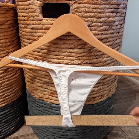NWOT (S) - LA SENZA Bridal Thong with Veil - Picture 10 of 10